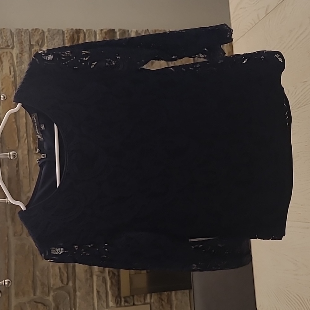 Adrianna papell navy top size M